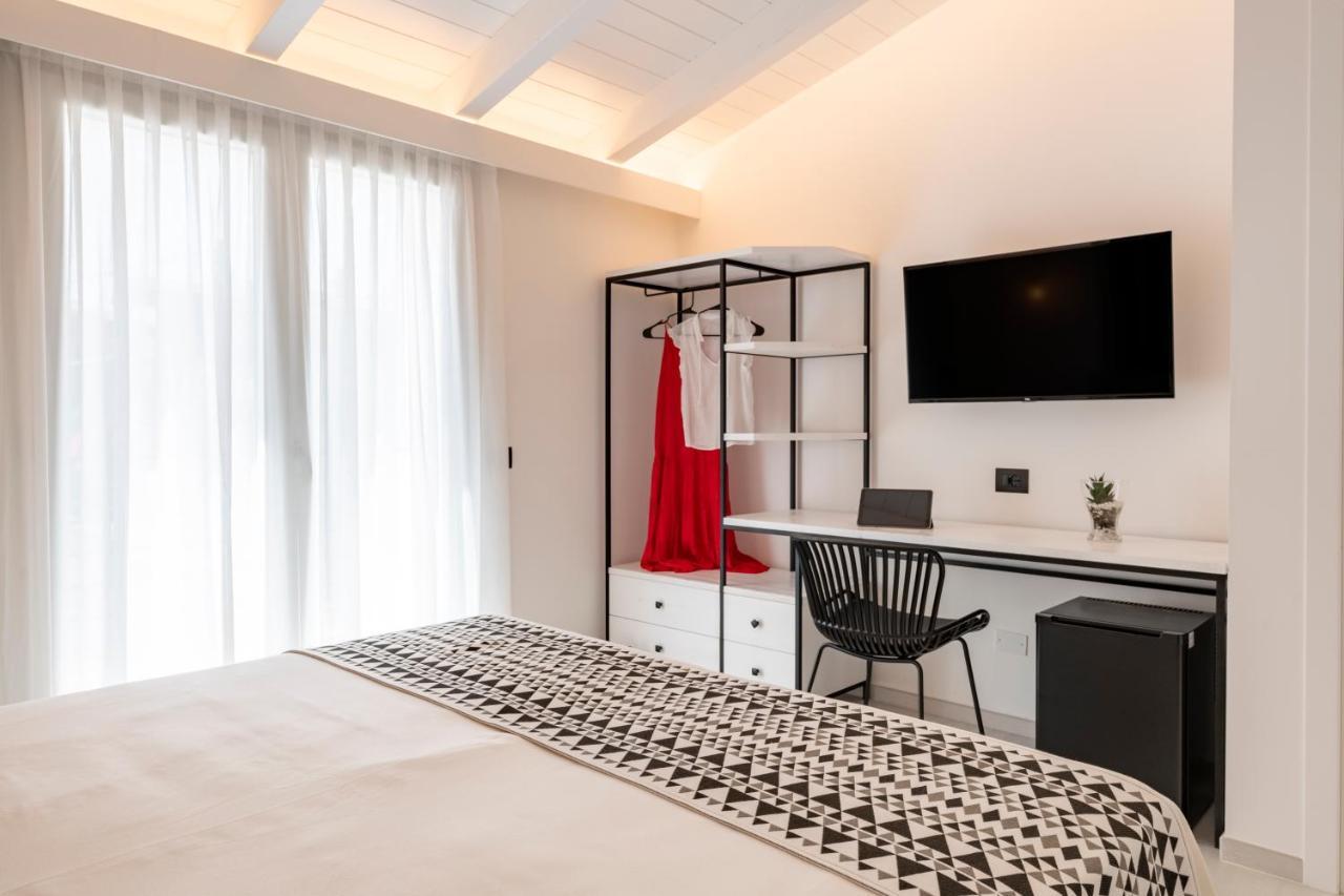 Cara A Bentu - Charming Rooms Тортоли Экстерьер фото