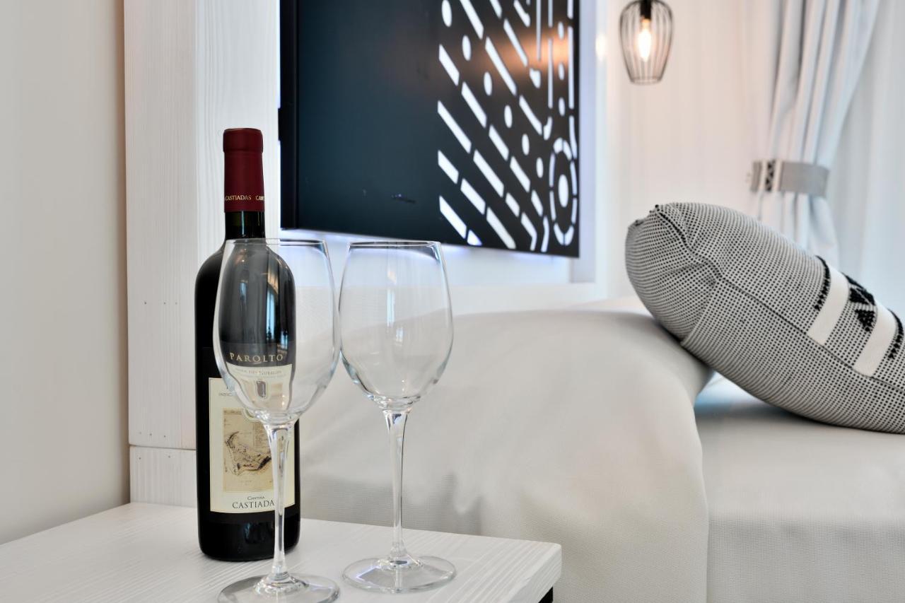Cara A Bentu - Charming Rooms Тортоли Экстерьер фото
