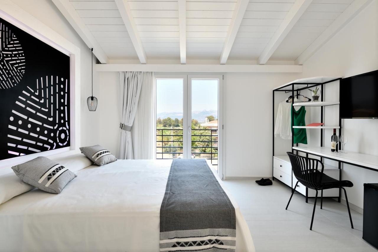 Cara A Bentu - Charming Rooms Тортоли Экстерьер фото