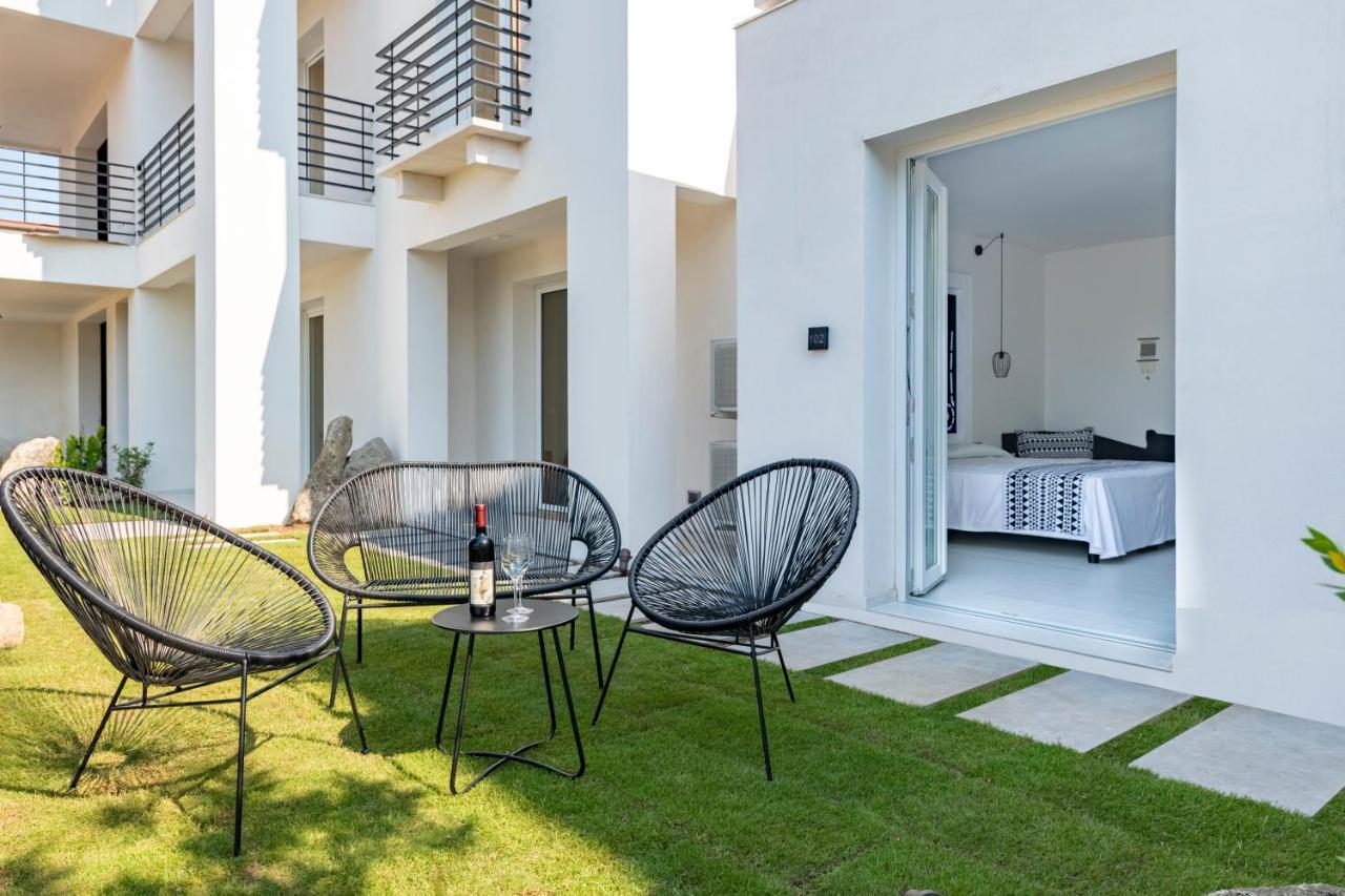 Cara A Bentu - Charming Rooms Тортоли Экстерьер фото